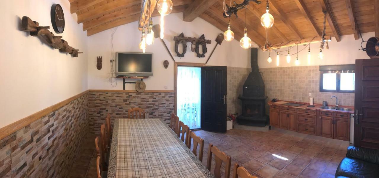Casa De Pueblo Con Merendero Alquilable OpcionalmenteCasarejos エクステリア 写真
